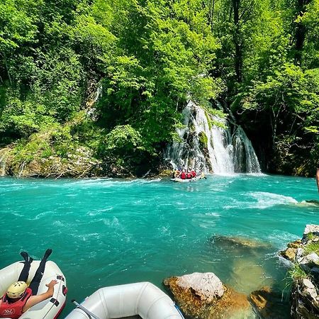 Отель Rafting Camp Modra Rijeka Scepan-Polje Экстерьер фото