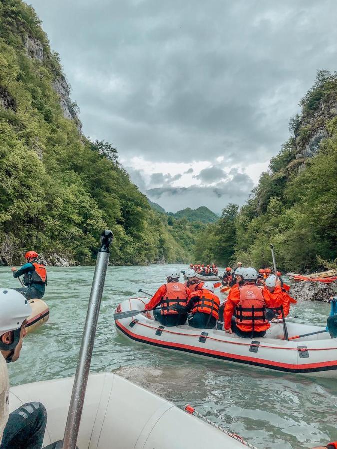 Отель Rafting Camp Modra Rijeka Scepan-Polje Экстерьер фото
