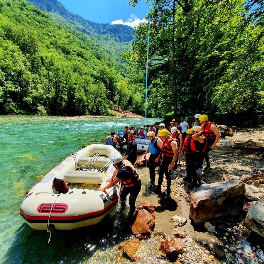 Отель Rafting Camp Modra Rijeka Scepan-Polje Экстерьер фото